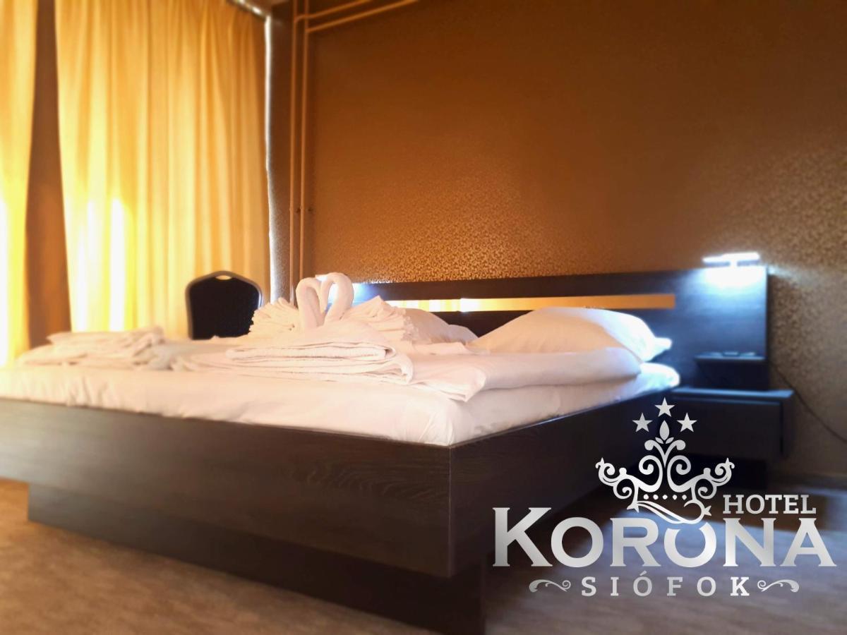 Hotel Korona Сиофок Екстериор снимка