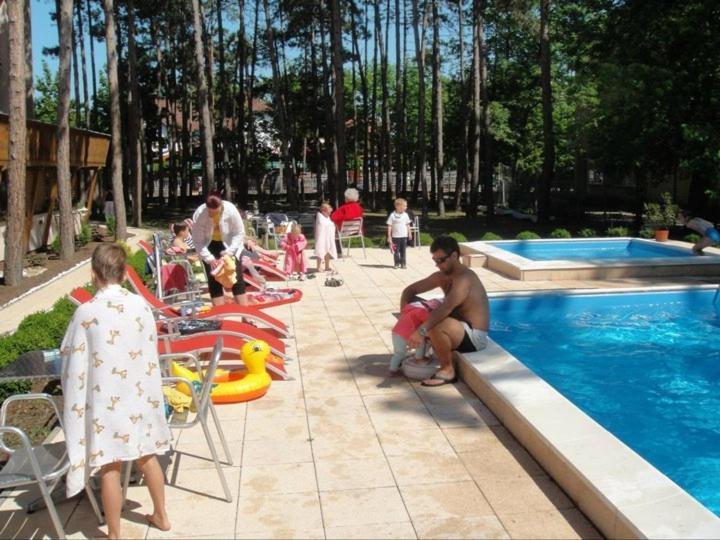Hotel Korona Сиофок Екстериор снимка