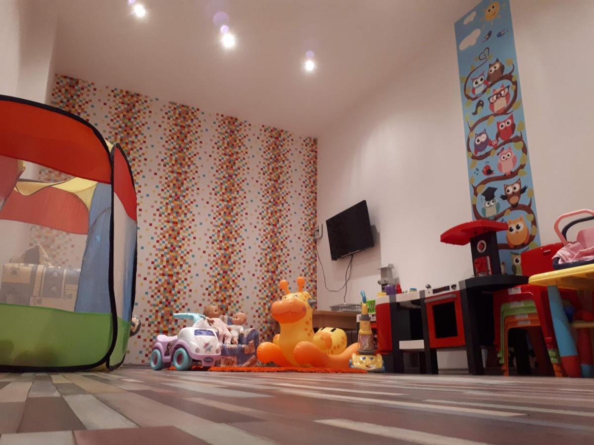 Hotel Korona Сиофок Екстериор снимка